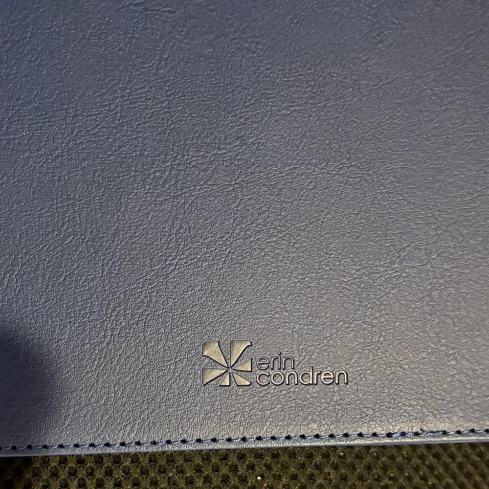 Erin Condren clear folio for 7x9 planner - Picture 5 of 5